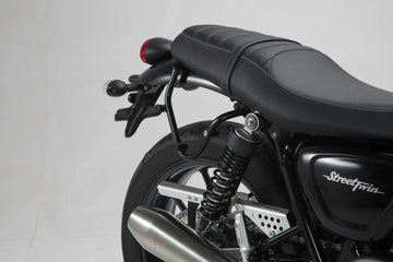 Triumph Street Twin 900 [SW-MOTECH] – Visão detalhada do sistema de bolsas laterais Legend LC
