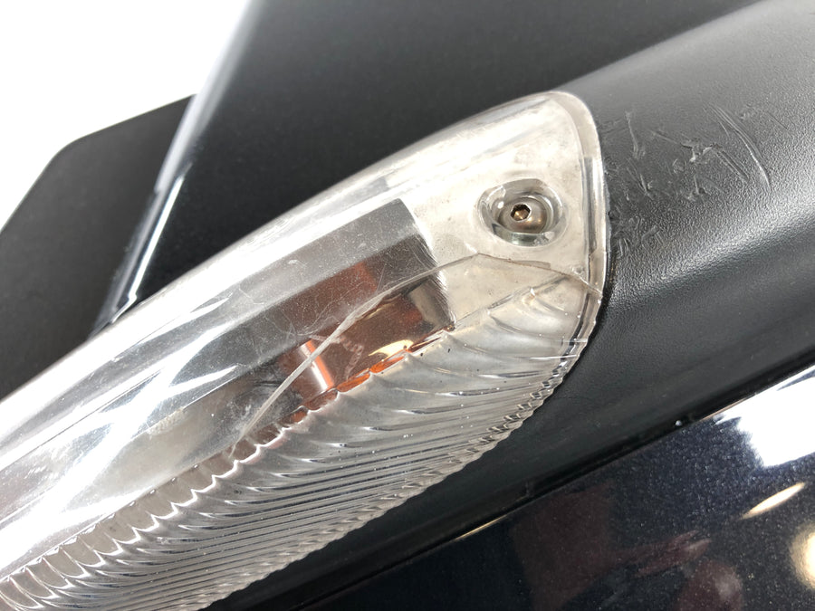 Moto Guzzi Norge 1200 LP [2006] - revestimento lateral à direita com sinais de turno