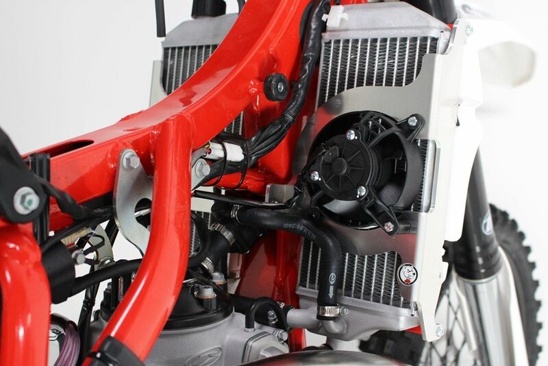 Beta RR 125 [AXP] - Proteção do radiador em alumínio - Beta RR