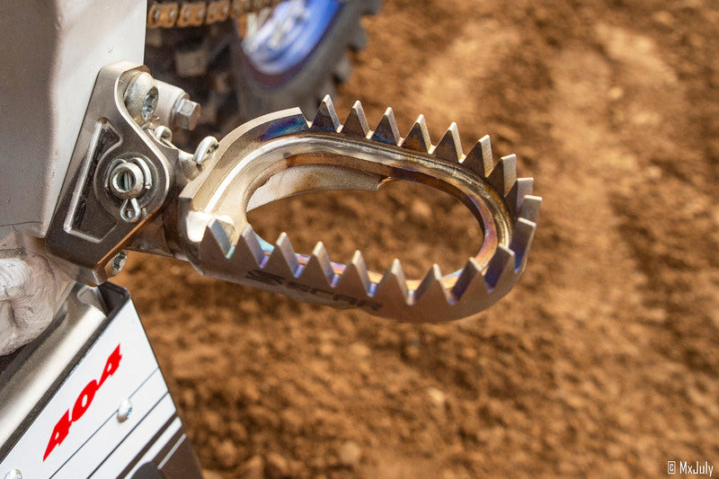 Yamaha Yz 426 [SCAR] - apoios para os pés em titânio autolimpantes