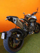 Ktm 890 Duke R [ACCESS DESIGN] - suporte de placa na altura da roda preto KTM Duke 790/890