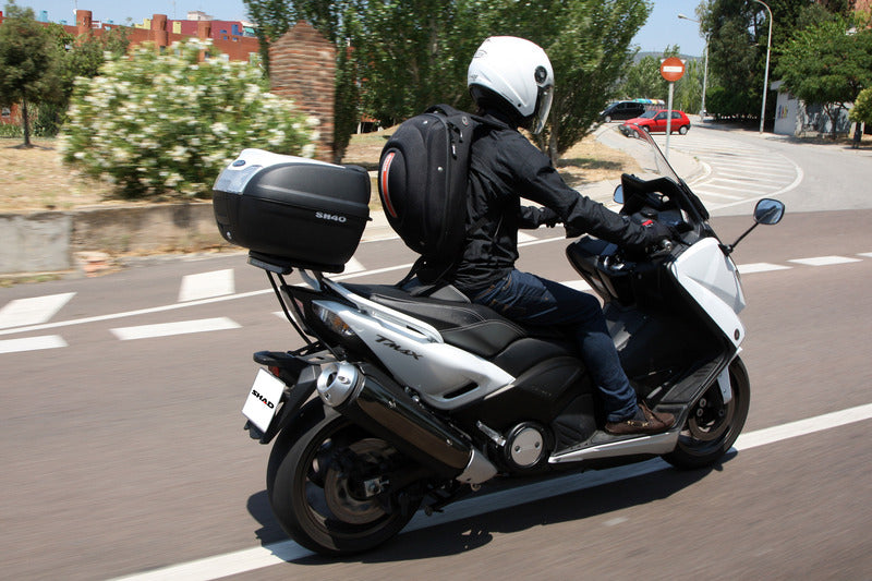 Kymco Agility 125 [SHAD] - Top case SH40 preto 3kg 40L