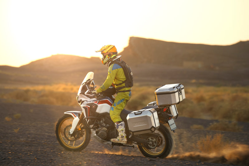 Ducati Desert X 937 [SHAD] - Caixa lateral esquerda TR36 Terra