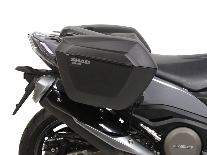 Kymco Ak 550 [SHAD] - Sistema de fixação 3P (lateral) - Kymco