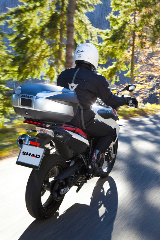 Yamaha X-Max 300 Tech Max + [SHAD] - SH48 Novo top case feito de titânio
