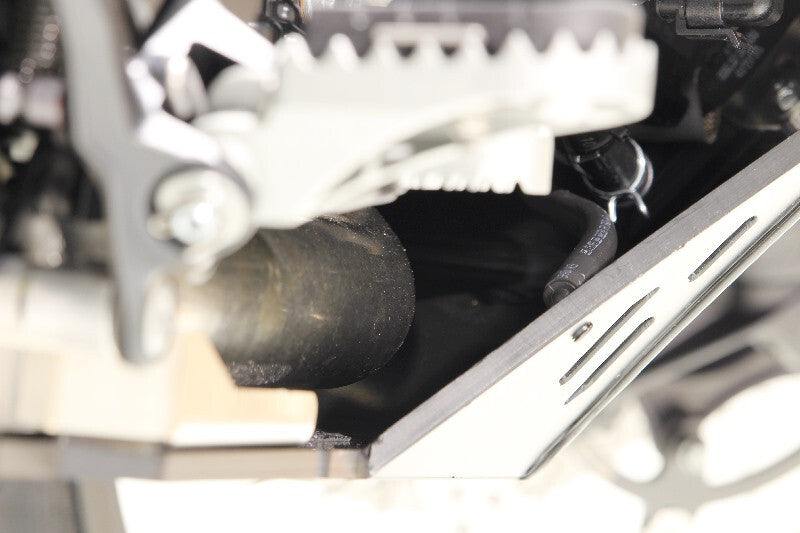 Husqvarna Norden 901 [AXP] - Placa de proteção do motor PE-HD 8 mm - Husqvarna Norden 901
