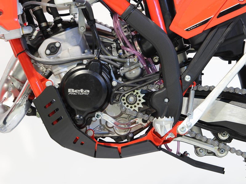 Beta RR 200 2 T X-PRO [2025-2026] - Xtrem Unterfahrschutz mit Gestängeschutz - PE-HD 8mm