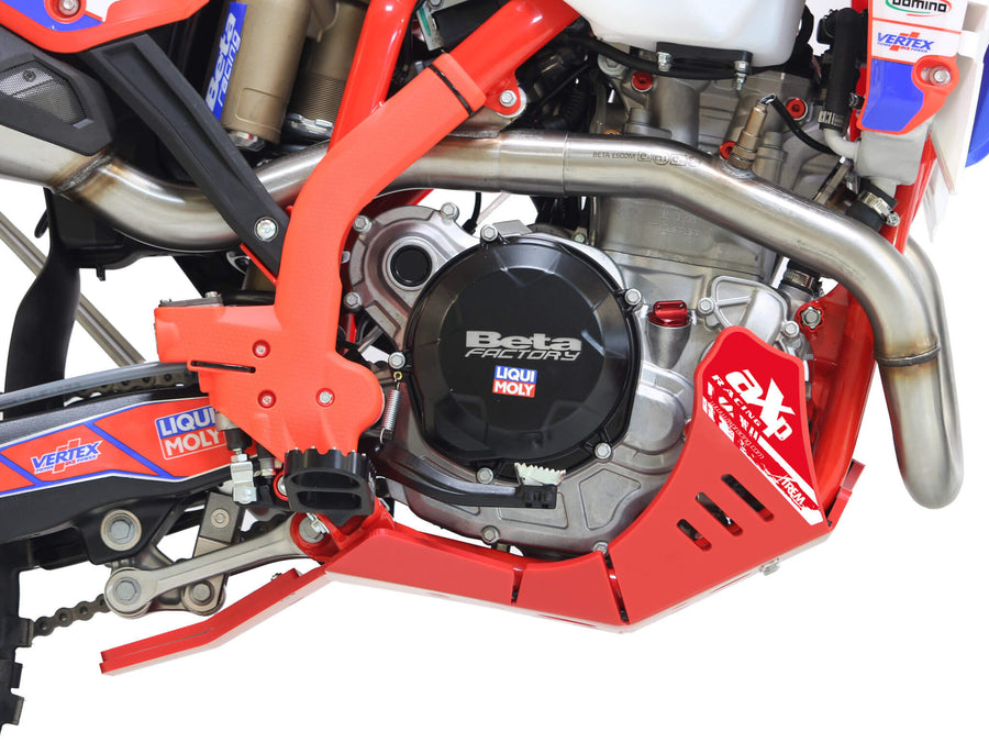 Beta RR 480 4 T X-PRO [2025-2026] - Xtrem Unterfahrschutz mit Gestängeschutz - PE-HD 8mm