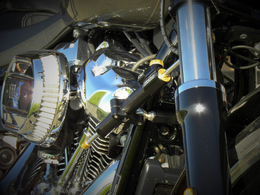 Harley Davidson FXBR(S) BREAKOUT [HYPERPRO] – Lenkungsdämpfer-Montagesatz, Schwarz (MK-HD17-S001-B)
