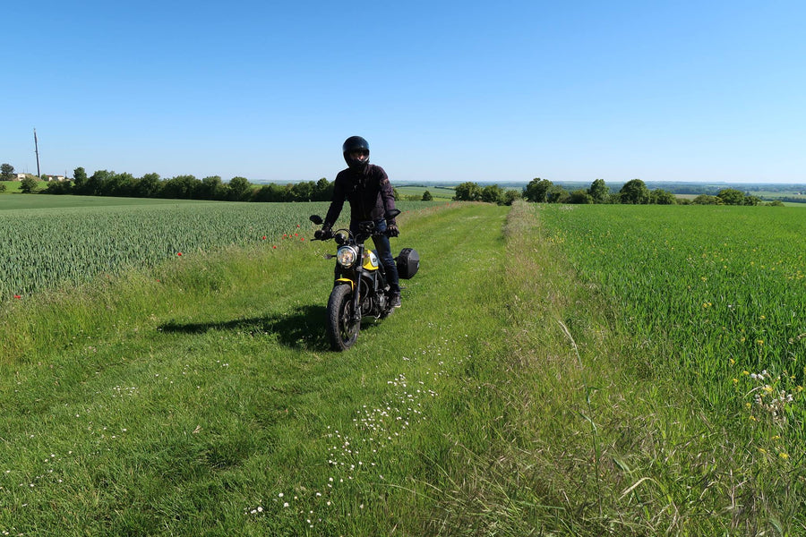 Ducati Scrambler 400 Sixty2 [2016-2020] -C-Bow Side portador