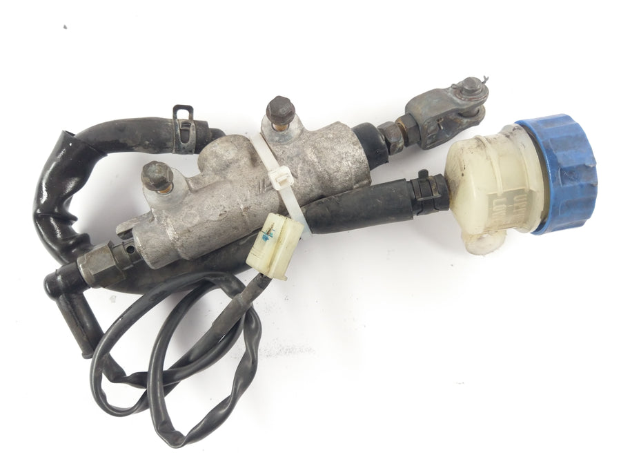 Yamaha WR 125 R DE07 [2010] - Bomba de freio atrás