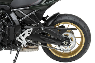 SUZUKI GSX-8TT [2025] - Tampa da roda traseira | Aparência de carbono | PUIG 21699C
