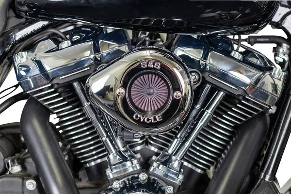 Harley-Davidson FXBR 1923 Softail Breakout 117 [2024] - Air Stinger Stealth Luftfiltersatz – Oberfläche: Silber – Bild 9