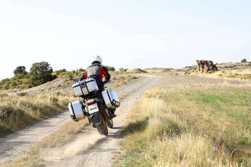 Triumph Tiger 1200 [SHAD] - Terra Full Pack 131L - Top case 48L + mala lateral direita 36L + mala lateral esquerda