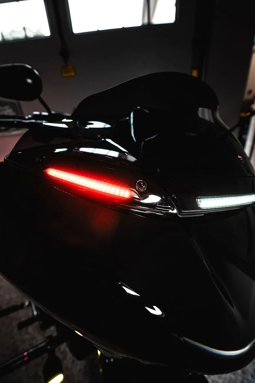harley-davidson road glide st [CUSTOM DYNAMICS] - Faixa de pára-brisa Genesis® 4 Dynamic LED Road Glide®