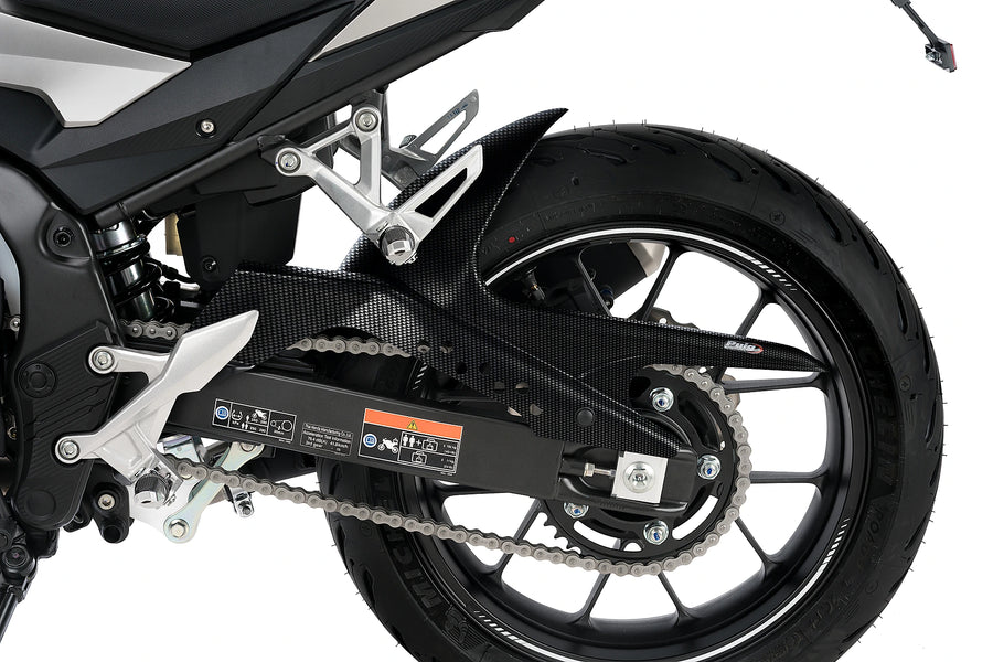 HONDA CB 500 F [2021] - Tampa da roda traseira | Aparência de carbono | PUIG 3557C