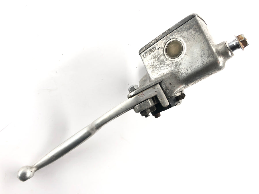 Suzuki LS 650 NP 41B [1990] - Bomba de freio na bomba de freio de mão dianteira