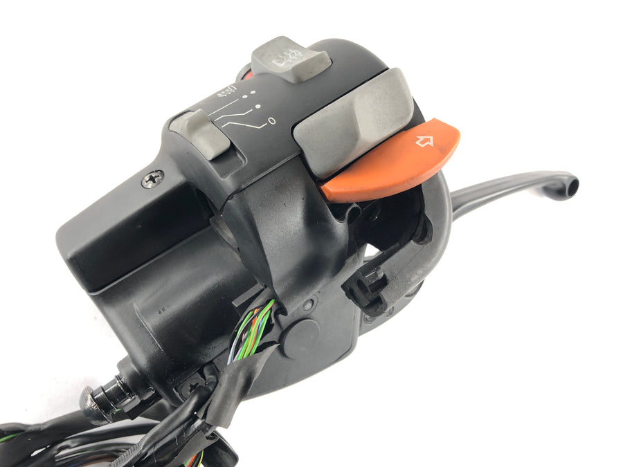 BMW K 1200 GT [2003] - Encaixes do guidão à direita com a bomba de freio da alavanca de freio