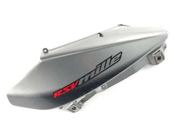 Aprilia Mille RSV 1000 Me [1999] - Disfarçar o revestimento traseiro à esquerda