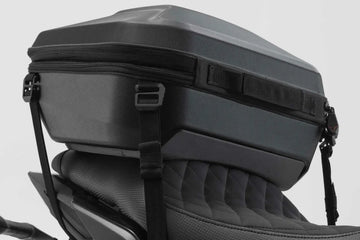 honda cb 1300 [SW-MOTECH] – Variante de cinta tensora de top case Urban ABS com inserção de piso - 0