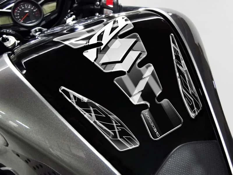 YAMAHA YZF 1000 R THUNDERACE [2002] – Protetor de tanque de asas – prata