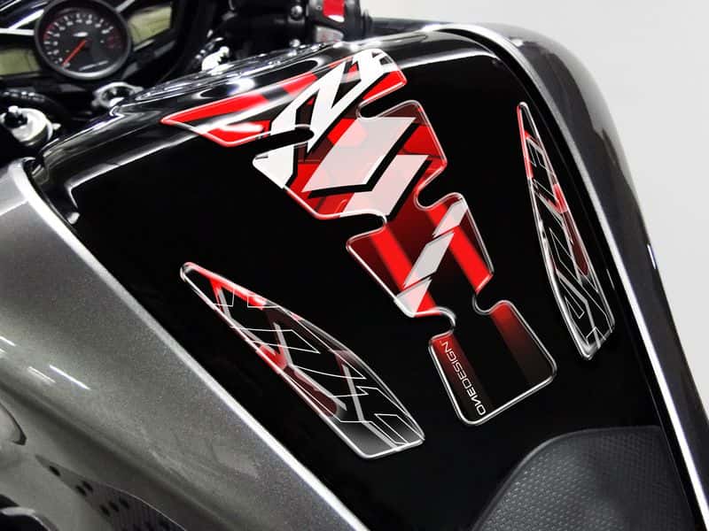 YAMAHA YZF 1000 R THUNDERACE [2002] – Protetor de tanque de asas – prata