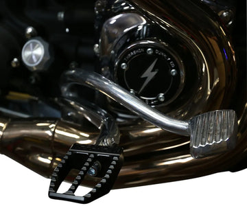 Harley Davidson Sportster S RH 1250 S [THRASHIN SUPPLY CO.] - Footpegs Militant - 0