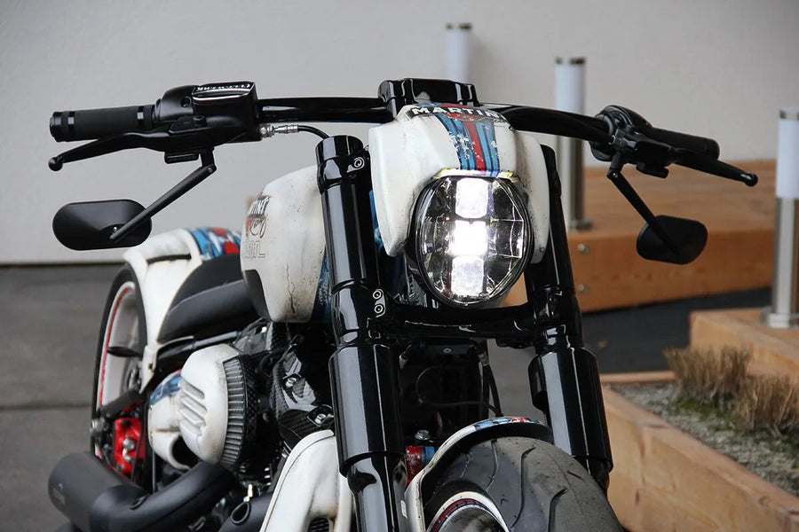 Harley Davidson V-Rod [CULT WERK] – Carenagem do farol