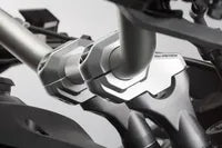 KTM 1290 Super Duke GT [2022-2024] - realocação do guidão Ø 28 mm, 30 mm de altura e 22 mm para trás, versão LEH.00.039.23100/S - foto 4
