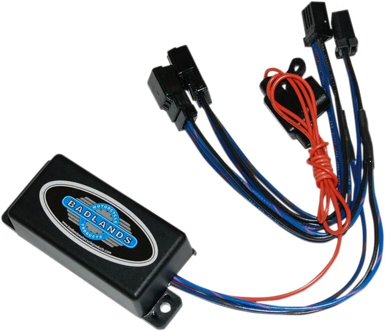 Harley Davidson Sportster 883 Iron XL [BADLANDS] – Plug-In Style Turn Signal Load Balance™ III