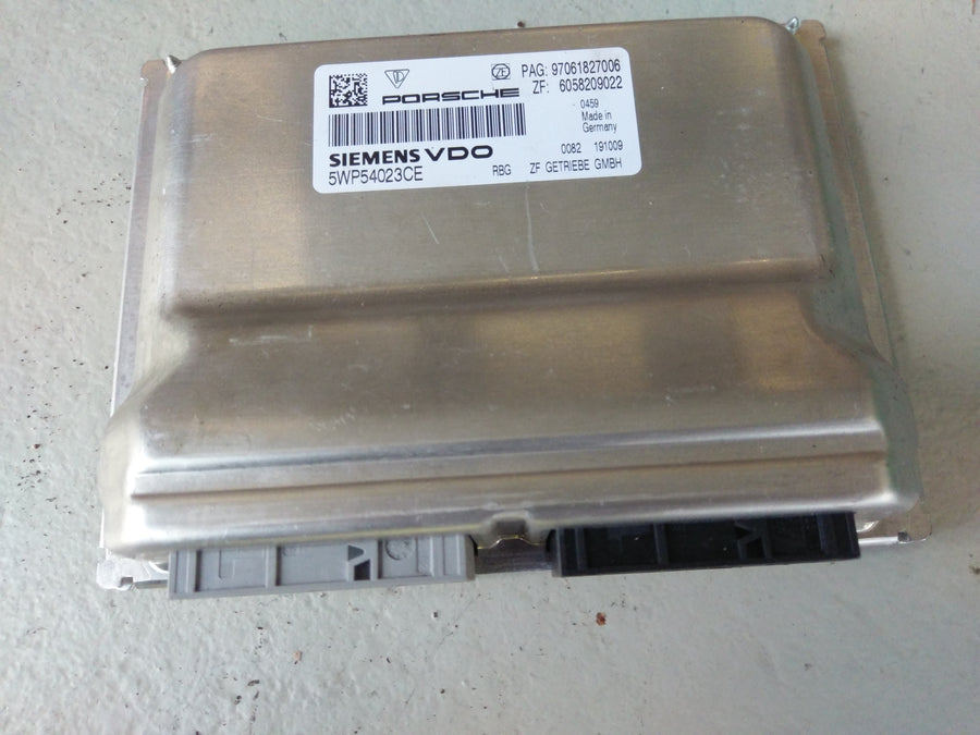Porsche Panamera Turbo [2010] - Controle de engrenagem da unidade de controle 97061827006