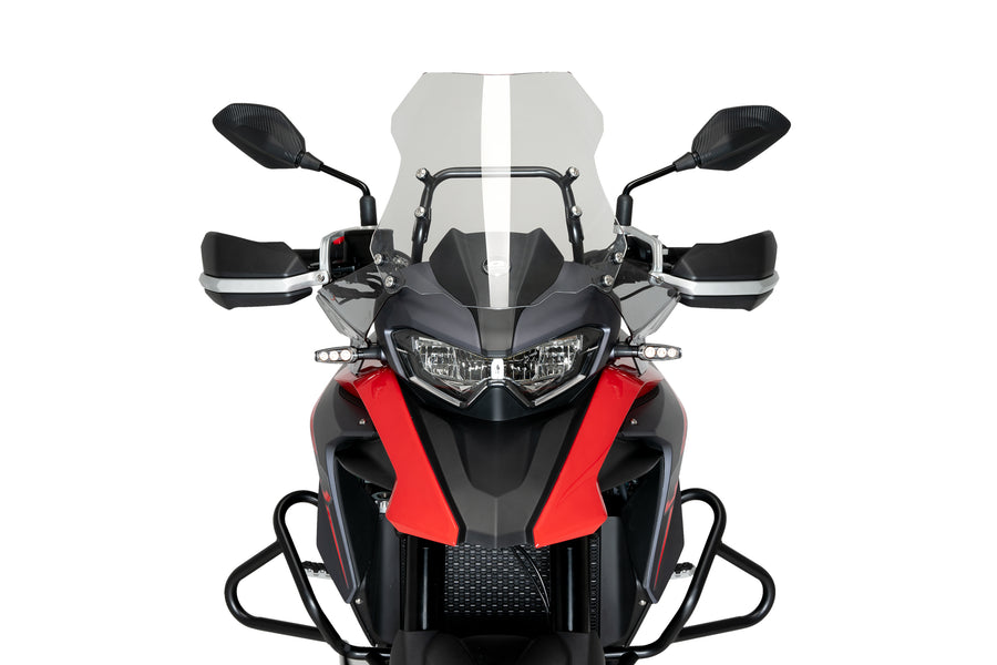 QJ SRT 700X ON ROAD [2025] – Defletor de vento estendido – transparente