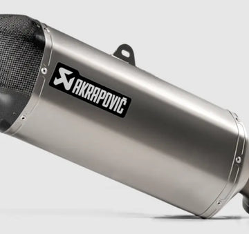 Suzuki V-strom 1050 [AKRAPOVIC] – Kit de manga de escape
