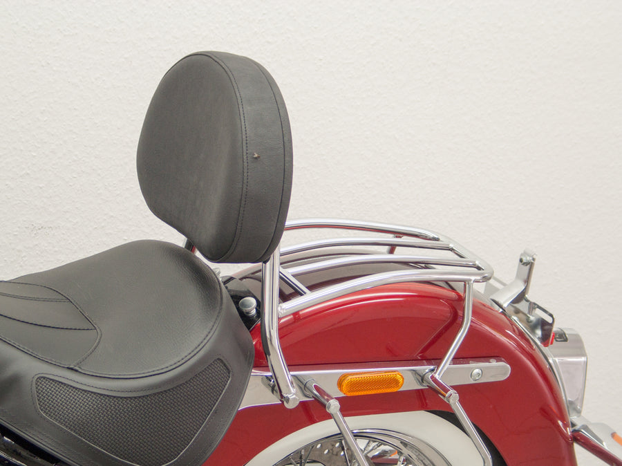 Harley Davidson Sofrail Deluxe (Milwaukee -eight 107/114) [2018] - Driver Sissy Bar com um grande travesseiro arredondado e rack de bagagem