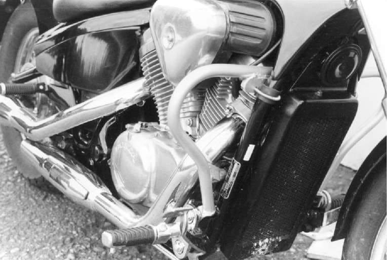 Honda VT 600 C [1988-2000] - Barra de proteção ao motor