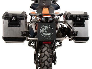 KTM 790 Adventure [2024-2026] - conjunto de porta-bagagens com recorte em aço inoxidável incl. Conjunto de malas prateadas com recorte Xplorer 40/37