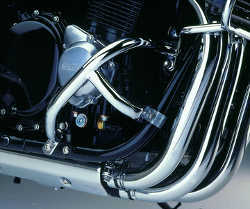 Suzuki GSX 1400 [2001-2006] - proteção do motor, estável