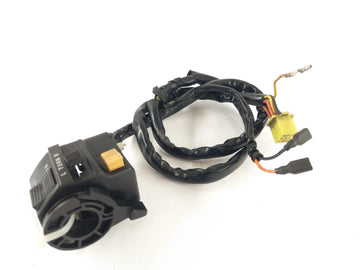 Suzuki GSXR 1100 GV73A [1992] - interruptor do guidão nos acessórios do guidão esquerdo