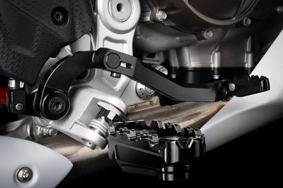 Aprilia Tuareg 660 [GILLES TOOLING] – Vista frontal da alavanca do freio