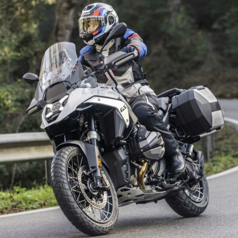 Kymco Ak 550 [SHAD] - Conjunto de caixas laterais expansíveis de alumínio SH38X