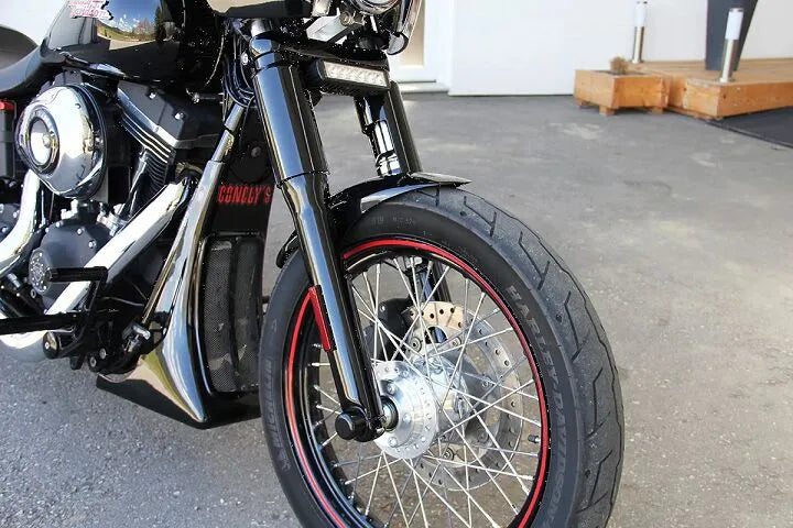 Harley-Davidson Street Bob [CULT WERK] – Clube de guarda-lamas dianteiro