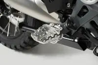 CFMOTO 800 MT-X [2025-2026] - Conjunto de apoios para os pés EVO, versão FRS.10.112.10000 – figura 10