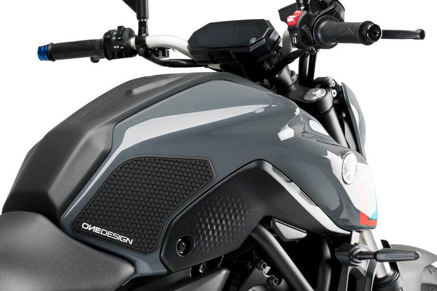 YAMAHA MT-07 [2023] – Protetores laterais do tanque – Preto