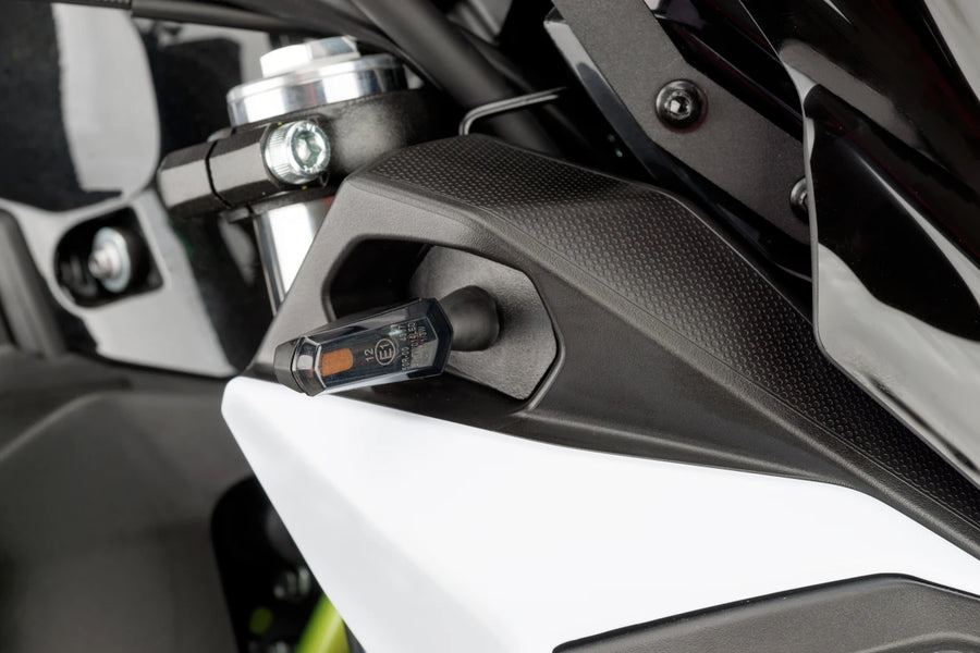 KTM RC 390 [2025] – Conjunto de indicadores stick – Preto