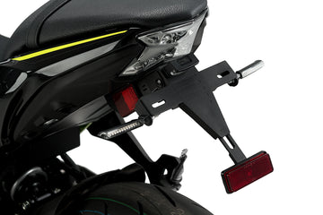 KAWASAKI NINJA 650 / Z650 2017-2018 - Suporte de placa | Preto | PUIG 9353N