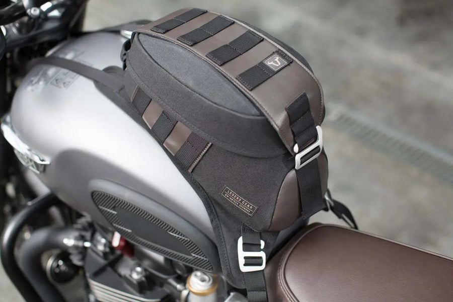 Ducati Hypermotard 1100 [SW-MOTECH] – Bolsa tanque com alça Legend Gear LT2