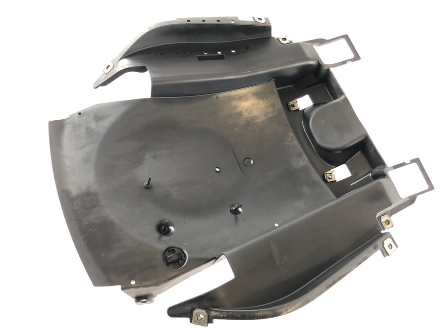 BMW K 1300 S K12S [2009] - traseiro embaixo do revestimento interior do interior
