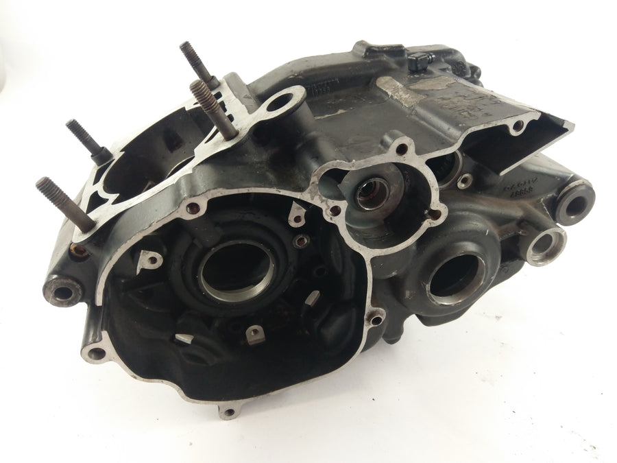 Cagiva Mito 125 8p [1991] - Motor Habitação de moradia vazia