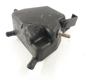 Moto Guzzi Stelvio 1200 4V [2008] - Ventilação do cárter de contêiner de expansão - 0