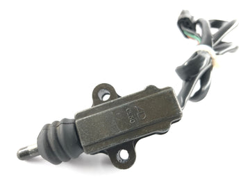 Triumph Thruxton 900 [2004] - Interruptor lateral